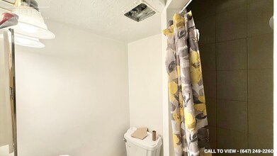 22 Masseygrove Cres in Toronto, ON - Building Photo - Building Photo