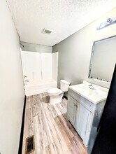 1711 Stratford St in Savannah, GA - Foto de edificio - Building Photo