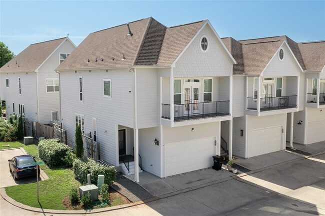 property at 1814 Napa Creek Ln