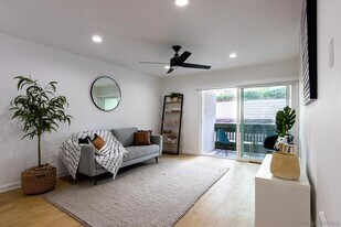 4060 Huerfano Ave, Unit 131 in San Diego, CA - Building Photo