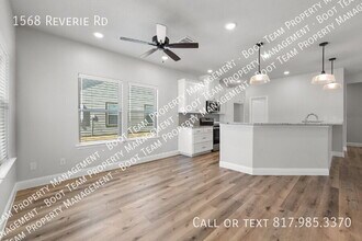 1568 Reverie Rd in Burleson, TX - Building Photo - Building Photo