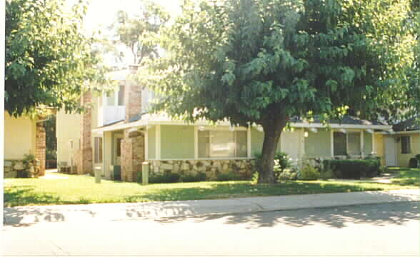 5548 Keoncrest Cor in Sacramento, CA - Building Photo - Building Photo