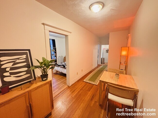 property at 15 Scottfield Rd