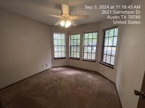 2619 Garrettson Dr in Austin, TX - Building Photo - Building Photo