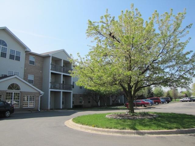 Anderson Farms Apartments in Montgomery, IL - Building Photo - Building Photo