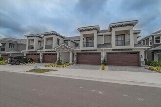 2820 Isles Wy in New Smyrna Beach, FL - Building Photo - Building Photo