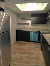 9911 Turf Ct in Orlando, FL - Foto de edificio - Building Photo