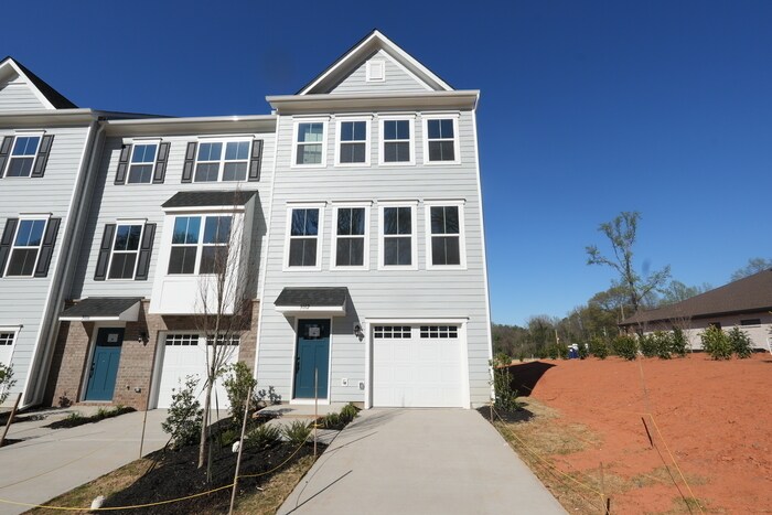 3012 Arbor Ash St in Charlotte, NC - Building Photo
