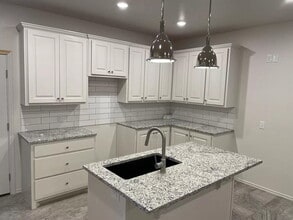 5704 Lehigh St in Lubbock, TX - Building Photo - Building Photo