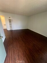 221 N San Gabriel Ave in Azusa, CA - Building Photo - Building Photo