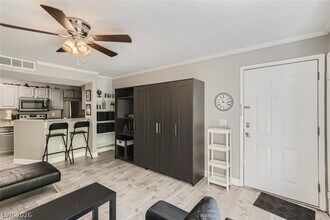 5146 S Jones Blvd in Las Vegas, NV - Building Photo - Building Photo