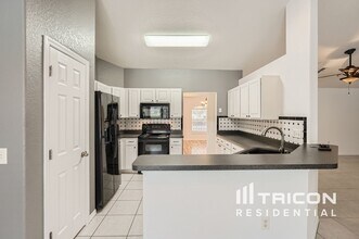 2334 Danforth Rd in Spring Hill, FL - Building Photo - Building Photo