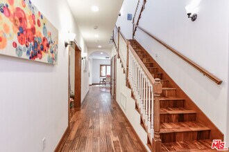 16790 Marquez Ave in Los Angeles, CA - Building Photo - Building Photo