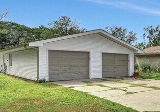 222 B St in Lincoln, NE - Building Photo - Building Photo