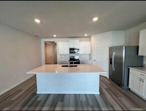 114 Franklin Ave in New Rochelle, NY - Building Photo - Building Photo