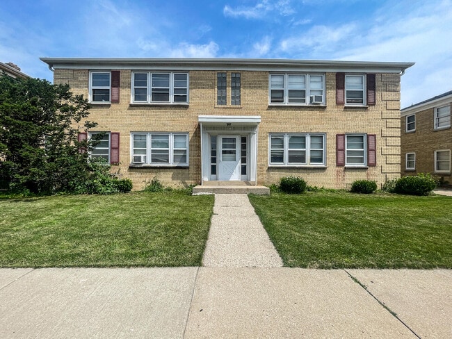 property at 6920 W Center St
