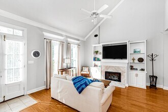 9314 Pine Cone Ct in Baton Rouge, LA - Building Photo - Building Photo