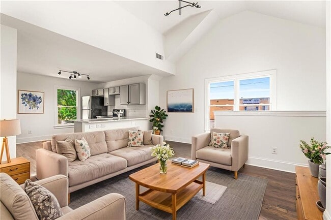 94 Lucy St SE in Atlanta, GA - Building Photo - Building Photo