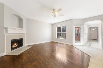 5420 Waterwood Ct in The Colony, TX - Building Photo - Building Photo