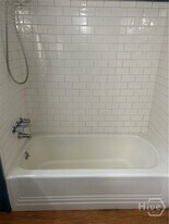 433 S Rocksprings St in Athens, GA - Building Photo