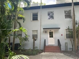 7865 SW 57th Ave, Unit 47C in South Miami, FL - Building Photo