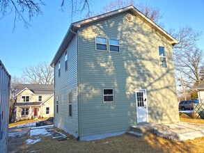 126 W Thornton Ave in Webster Groves, MO - Building Photo - Building Photo