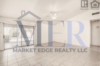 8016 W Whyman Ave in Phoenix, AZ - Building Photo - Building Photo