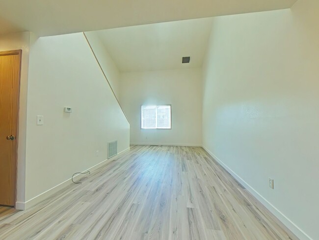 836 SW Maple Tree Dr in Corvallis, OR - Building Photo - Building Photo