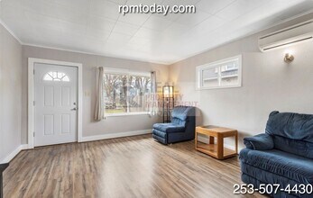 6209 S Pine St in Tacoma, WA - Building Photo - Building Photo