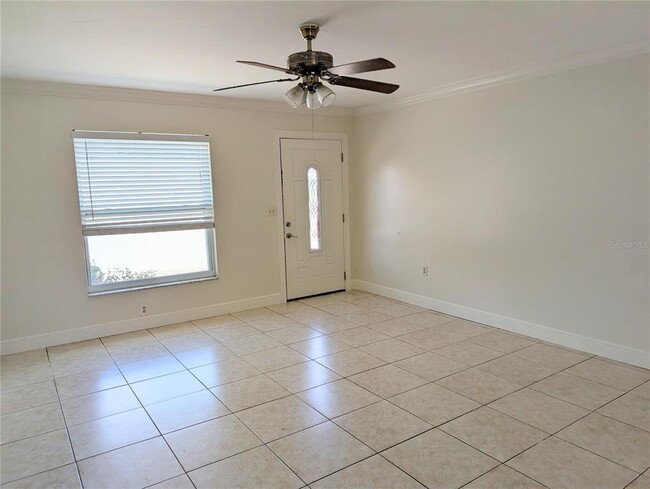 2238 Michele Dr in Sarasota, FL - Building Photo - Building Photo