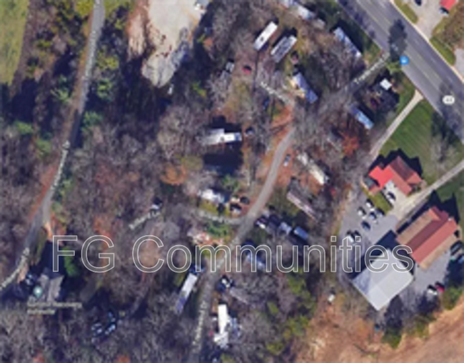 property at 10 Tradewind Dr