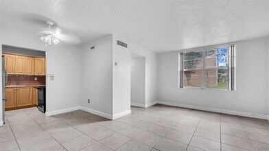 1825 W 56th St in Hialeah, FL - Building Photo - Building Photo
