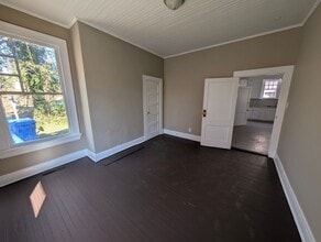 202 Jackson St W in Wilson, NC - Building Photo - Building Photo