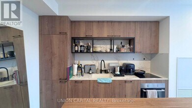 505 Richmond St W in Toronto, ON - Building Photo - Building Photo