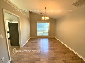 5842 Sycamore Ridge Dr in Sugar Hill, GA - Foto de edificio - Building Photo