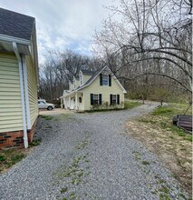 2228 Baker Rd in Goodlettsville, TN - Building Photo - Building Photo