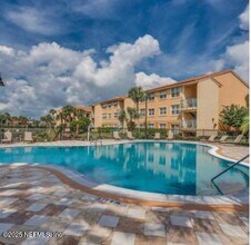108 Laguna Villa Blvd in Jacksonville Beach, FL - Foto de edificio - Building Photo