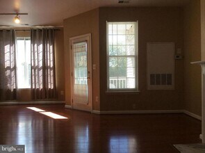 14505 Hampshire Hall Ct in Upper Marlboro, MD - Building Photo - Building Photo