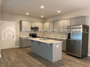 490 Ridgeview Cir in Jemison, AL - Building Photo - Building Photo