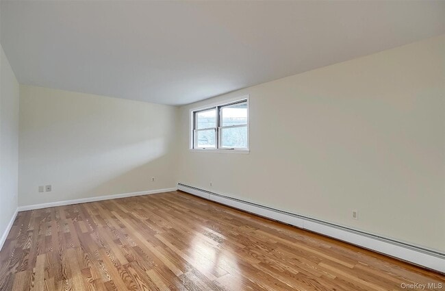 160 Union Corners Rd in Warwick, NY - Building Photo - Building Photo