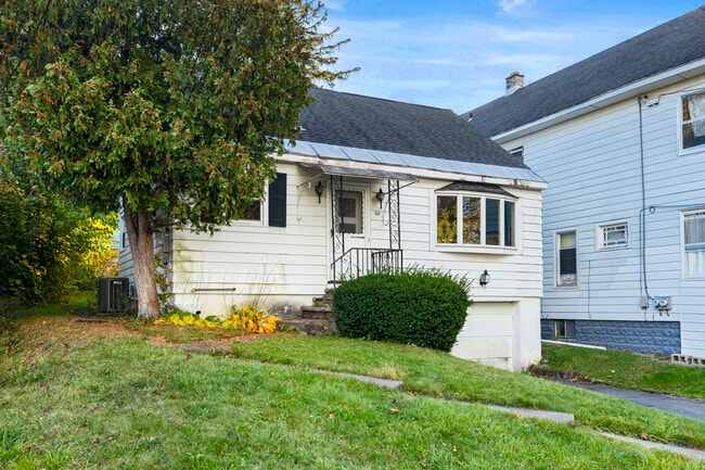 property at 60 Leslie Ave