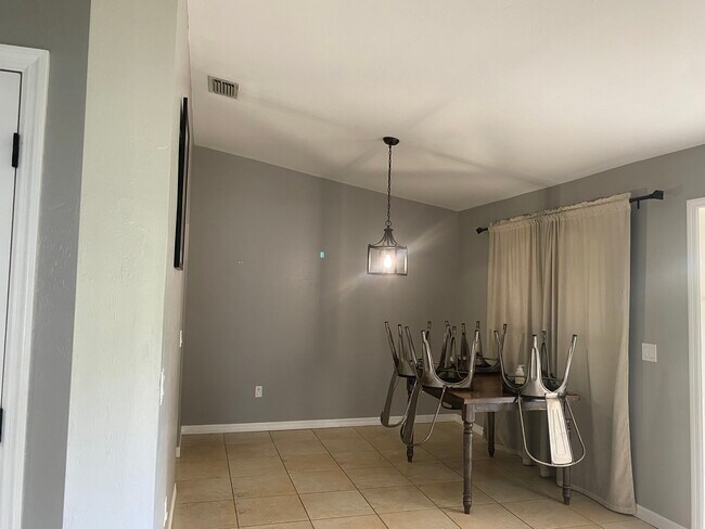 408 Limerick Ave S in Lehigh Acres, FL - Building Photo - Building Photo