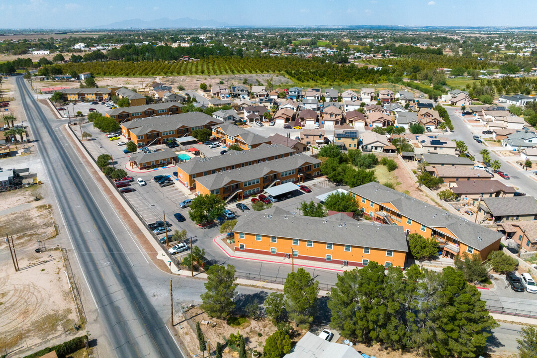 La Hacienda at Villa Victoria in San Elizario, TX - Building Photo