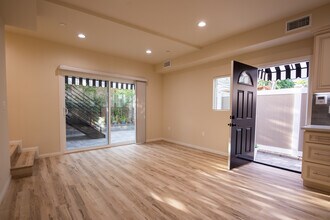 1637 N Allen Ave, Unit 1637 in Pasadena, CA - Foto de edificio - Building Photo