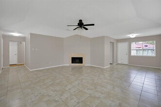 4311 Owens Creek Ln in Spring, TX - Building Photo - Building Photo