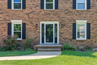 830 Iris Ln in Clarksville, TN - Building Photo - Building Photo