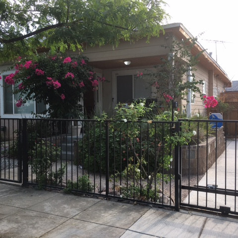 1007 Alta St in Redlands, CA - Building Photo