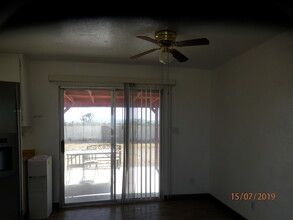 1038 Alta Ave in Landers, CA - Building Photo - Building Photo