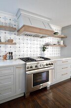 142 Brookside Rd in Darien, CT - Building Photo - Building Photo