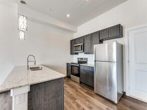 710 Benge Dr in Arlington, TX - Building Photo - Building Photo